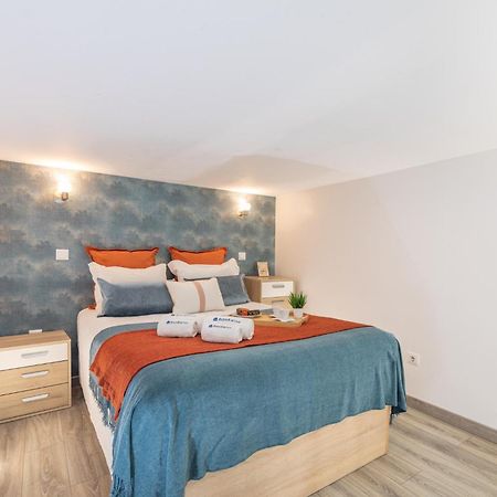 Deluxe Spacious Flats W Mezzanine By Host Wise Apartment Порто Екстериор снимка