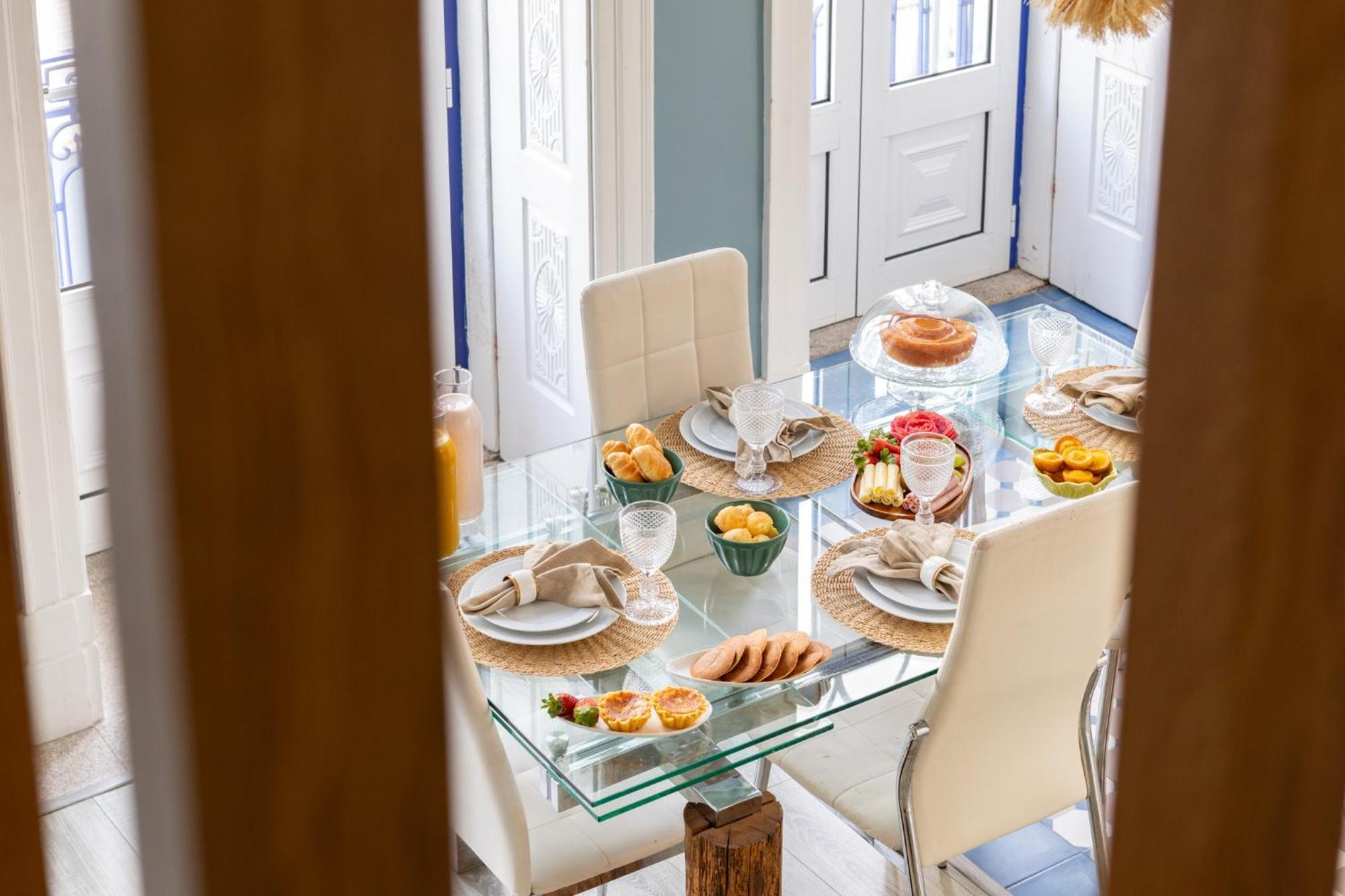 Deluxe Spacious Flats W Mezzanine By Host Wise Apartment Порто Екстериор снимка