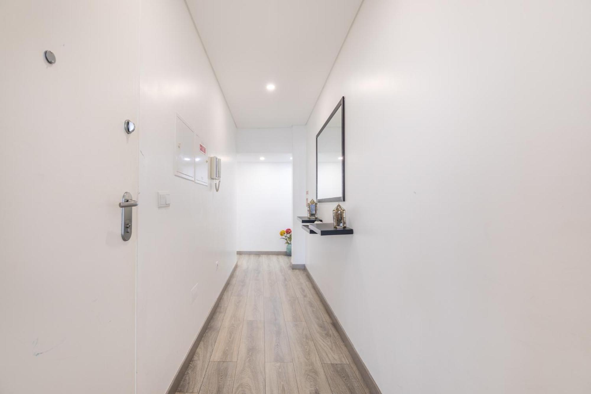 Deluxe Spacious Flats W Mezzanine By Host Wise Apartment Порто Стая снимка