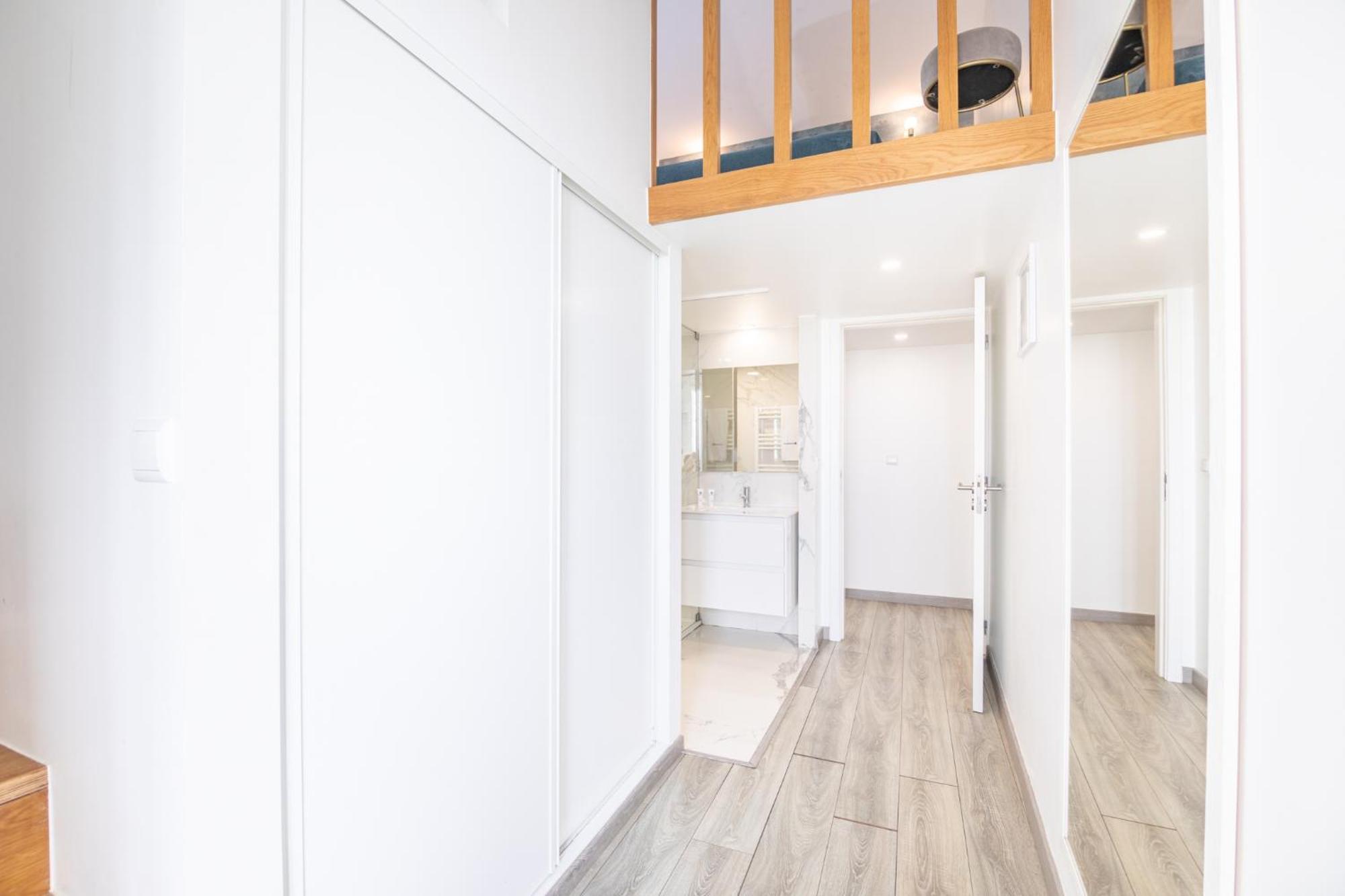 Deluxe Spacious Flats W Mezzanine By Host Wise Apartment Порто Стая снимка