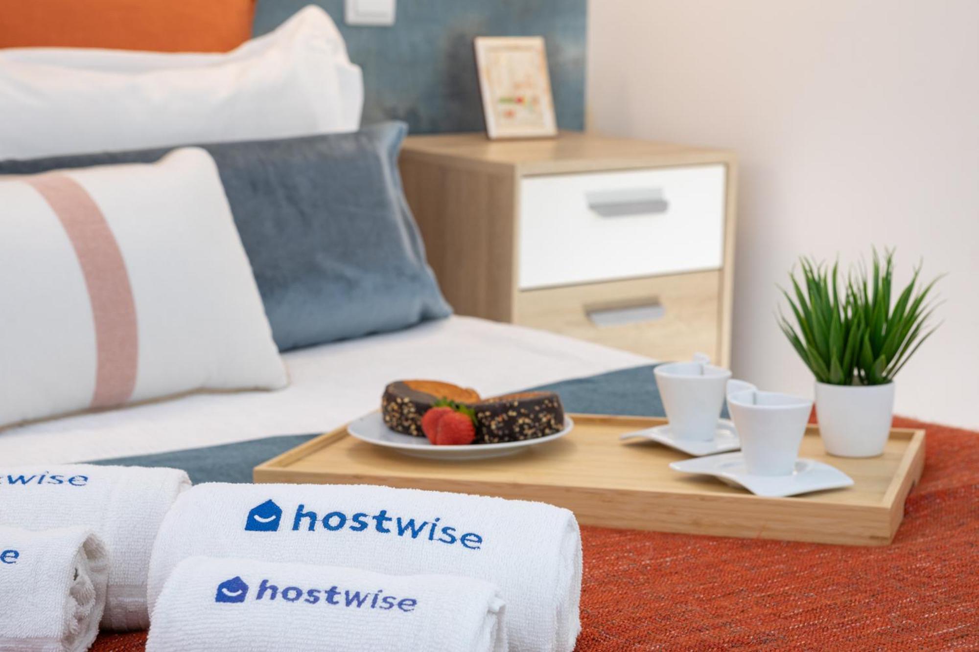 Deluxe Spacious Flats W Mezzanine By Host Wise Apartment Порто Стая снимка