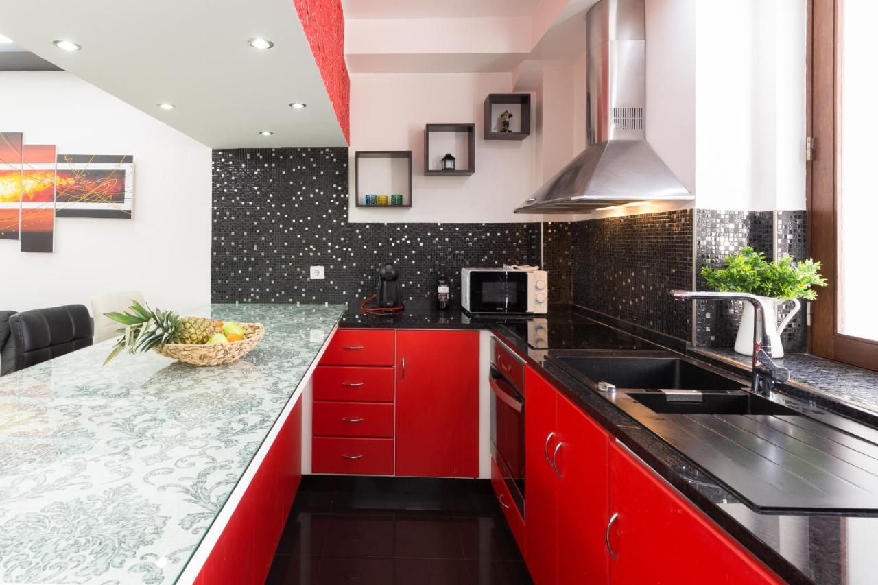 Deluxe Spacious Flats W Mezzanine By Host Wise Apartment Порто Екстериор снимка